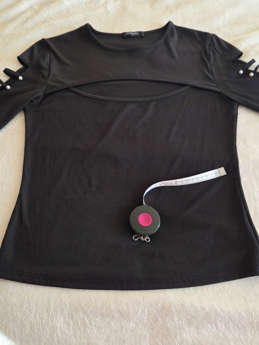 CHICME Pearl Detail Cutout Top Black Fits M-L (Tagged XL)
